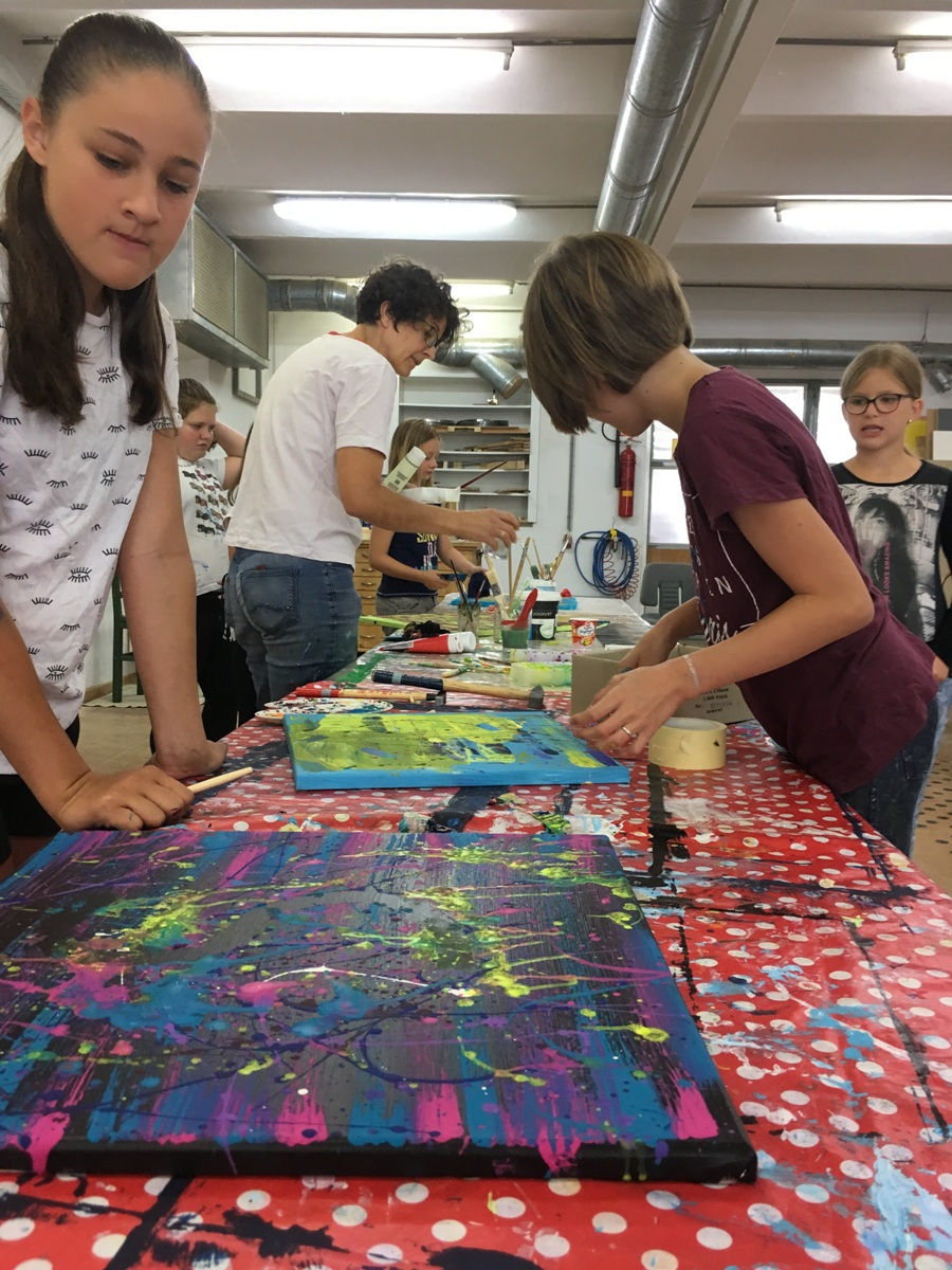 Action Painting// SOMMERFERIENPROGRAMM 2019